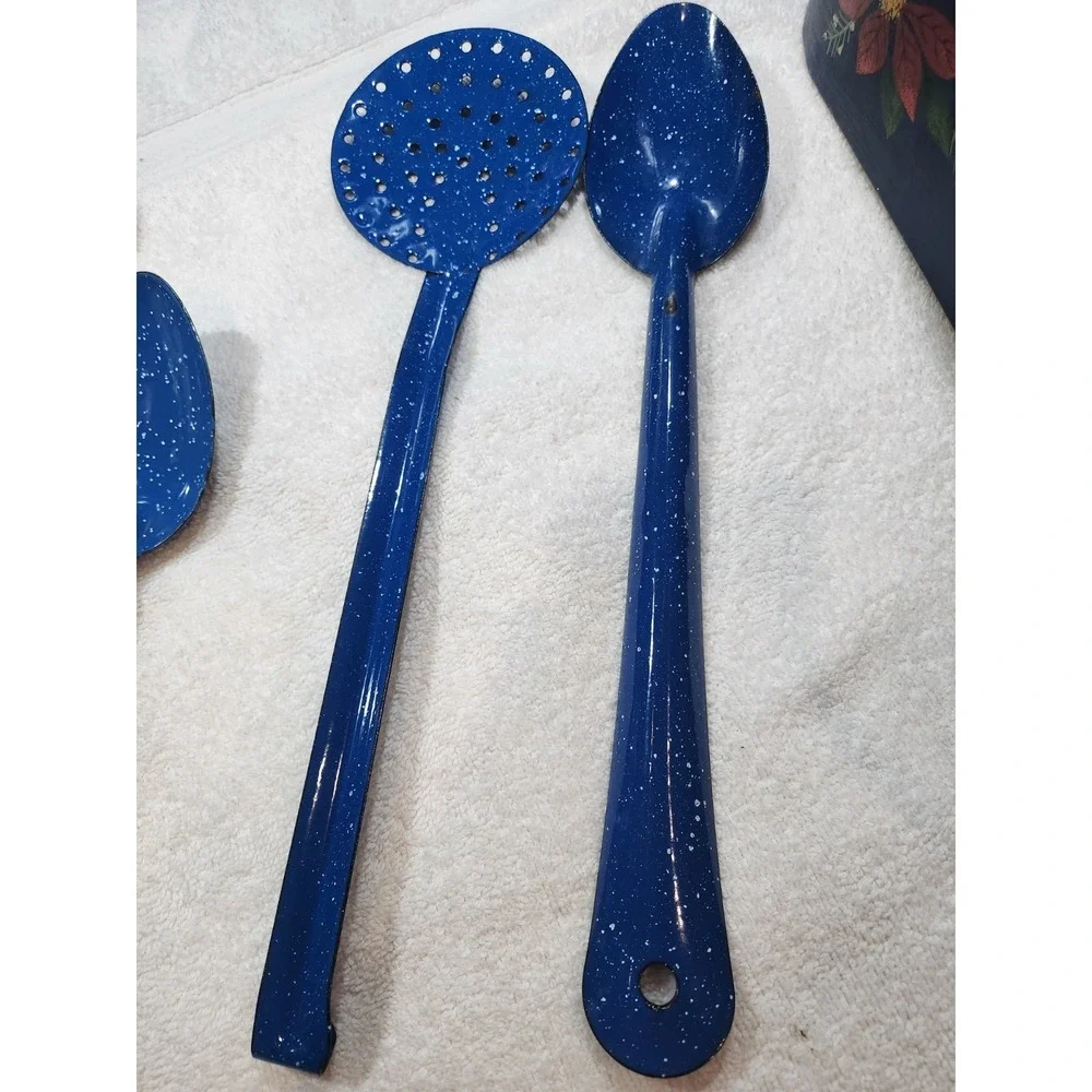 Vintage~Enamel lot~chuckwagon~blue metal splatterware~Skimmer~ Ladle~2 Spoons